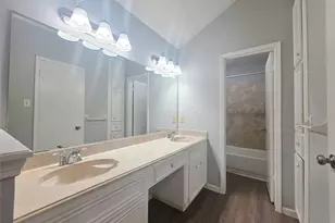 15006 Yorktown Colony Dr, Houston, TX 77084 - Photo 9