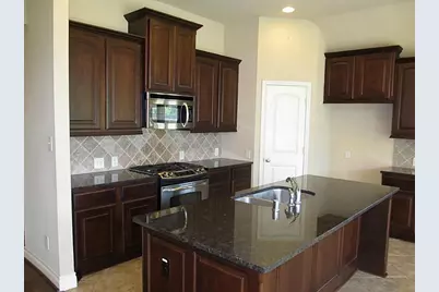 14104 Green Thicket Drive, Pearland, TX 77584 - Photo 17