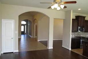 14104 Green Thicket Dr, Pearland, TX 77584 - Photo 5