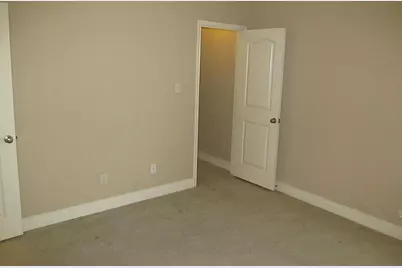 14104 Green Thicket Drive, Pearland, TX 77584 - Photo 25