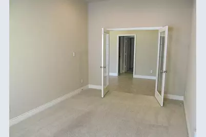 14104 Green Thicket Drive, Pearland, TX 77584 - Photo 9