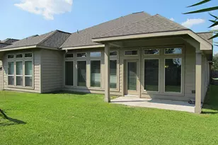 14104 Green Thicket Dr, Pearland, TX 77584 - Photo 31
