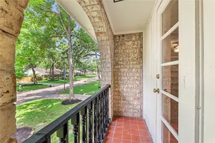 2019 Thousand Pines Dr, Kingwood, TX 77339 - Photo 5