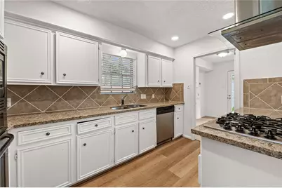 2019 Thousand Pines Drive, Kingwood, TX 77339 - Photo 15