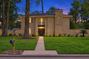 2019 Thousand Pines Dr, Kingwood, TX 77339 - Photo 1