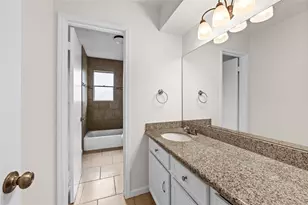 2019 Thousand Pines Dr, Kingwood, TX 77339 - Photo 27