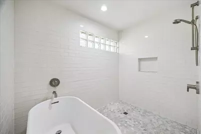 4715 Braesvalley Drive, Houston, TX 77096 - Photo 21