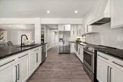 4715 Braesvalley Drive, Houston, TX 77096 - Photo 3