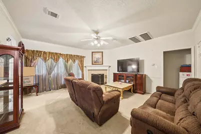 1906 Blue Quail Drive, Friendswood, TX 77546 - Photo 5