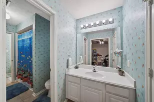 1906 Blue Quail Dr, Friendswood, TX 77546 - Photo 13