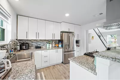 5402 Royal Parkway, Friendswood, TX 77546 - Photo 13