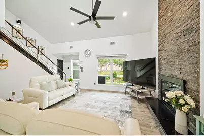 5402 Royal Parkway, Friendswood, TX 77546 - Photo 9