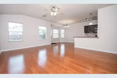 1910 Plum  Creek Lane, Missouri City, TX 77489 - Photo 5