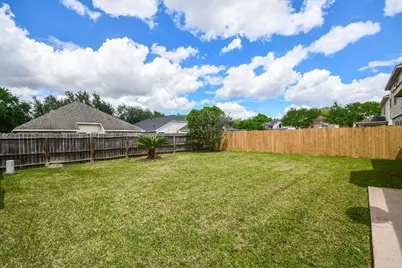 1910 Plum  Creek Lane, Missouri City, TX 77489 - Photo 19