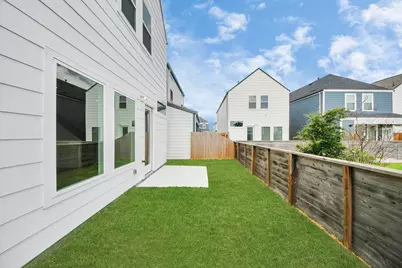 13111 Moncloa Drive, Houston, TX 77047 - Photo 27