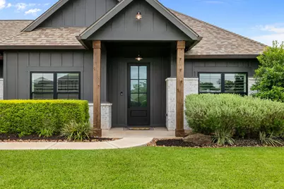 459 Green Meadows Drive, West Columbia, TX 77486 - Photo 3
