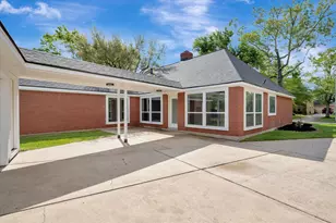 15411 Park Estates Ln, Houston, TX 77062 - Photo 13