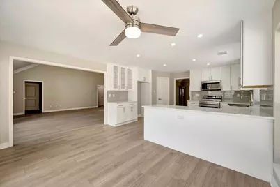 15411 Park Estates Lane, Houston, TX 77062 - Photo 31