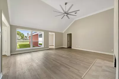 15411 Park Estates Lane, Houston, TX 77062 - Photo 27