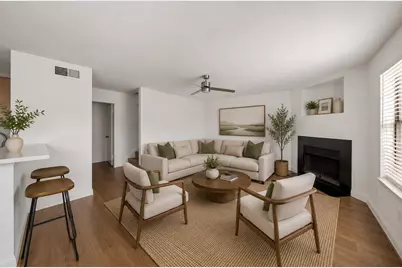 8243 Creekbend Drive #8243, Houston, TX 77071 - Photo 7