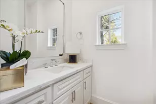 1327 Hunters Meadow Ln, Houston, TX 77055 - Photo 33