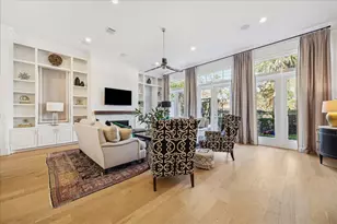 1327 Hunters Meadow Ln, Houston, TX 77055 - Photo 3