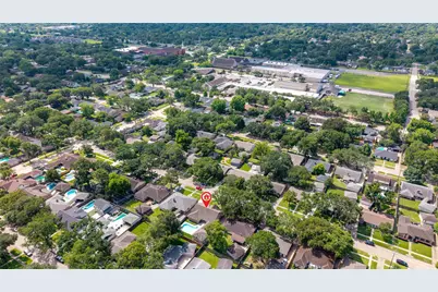 5950 Dumfries Dr, Houston, TX 77096 - Photo 37