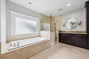 1436 Harvard St, Houston, TX 77008 - Photo 17