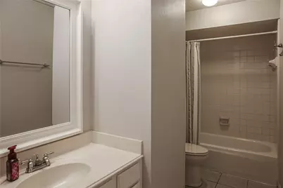 13327 Lynnville Drive, Houston, TX 77065 - Photo 17