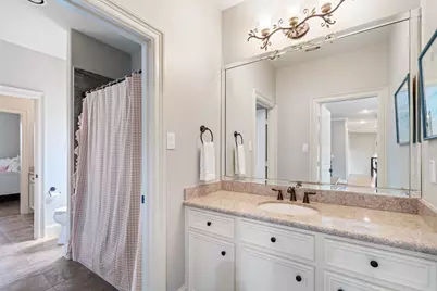 5202 Patrick Henry Street, Bellaire, TX 77401 - Photo 33