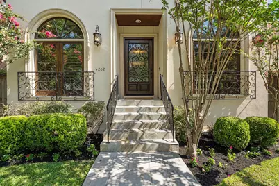 5202 Patrick Henry Street, Bellaire, TX 77401 - Photo 3