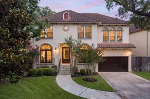 5202 Patrick Henry St, Bellaire, TX 77401 - Photo 1