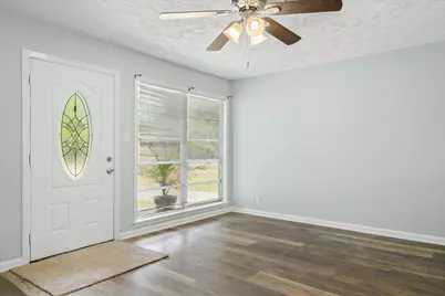 9802 Carmalee Street, Houston, TX 77075 - Photo 9