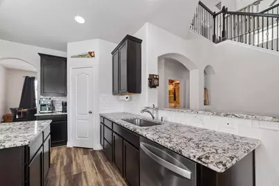 5195 Dry Hollow Drive, Alvin, TX 77511 - Photo 15