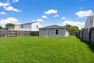 2029 6th St, Hempstead, TX 77445 - Photo 25