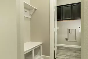 9615 Spring Ct, Iowa Colony, TX 77583 - Photo 5