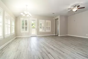 9615 Spring Ct, Iowa Colony, TX 77583 - Photo 11