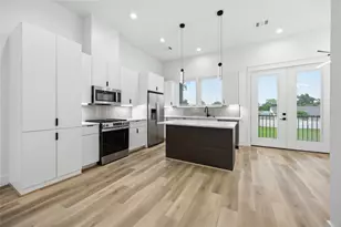 6627 Katarani Dr, Houston, TX 77091 - Photo 13