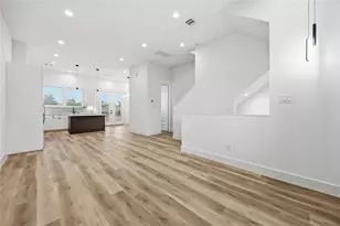 6627 Katarani Dr, Houston, TX 77091 - Photo 11