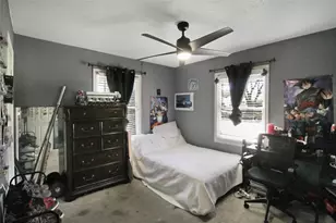 306 W Houston Ave, Pasadena, TX 77502 - Photo 11