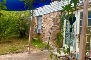 15815 Boridge Cir, Houston, TX 77053 - Photo 9