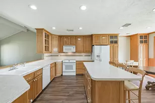 23227 Briarcreek Blvd, Spring, TX 77373 - Photo 9