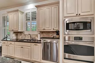 18810 N Blanco Bend Dr, Cypress, TX 77433 - Photo 23