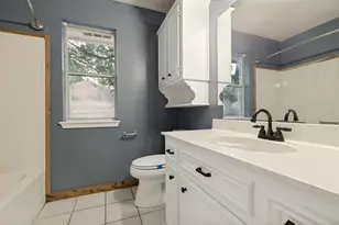 221 Tupelo Ln, Conroe, TX 77304 - Photo 17