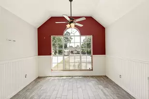 221 Tupelo Ln, Conroe, TX 77304 - Photo 19