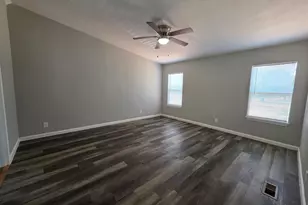 12121 Old County Rd, Willis, TX 77378 - Photo 11