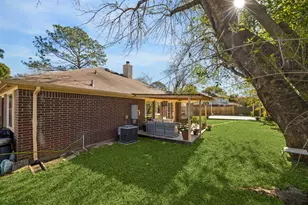 8210 Alabaster Dr, Houston, TX 77083 - Photo 35