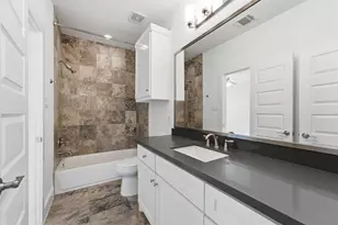 5326 Darling St, Houston, TX 77007 - Photo 17