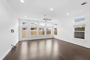 5326 Darling St, Houston, TX 77007 - Photo 11