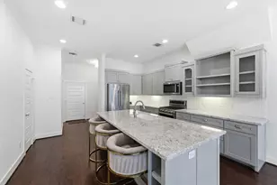 5326 Darling St, Houston, TX 77007 - Photo 7